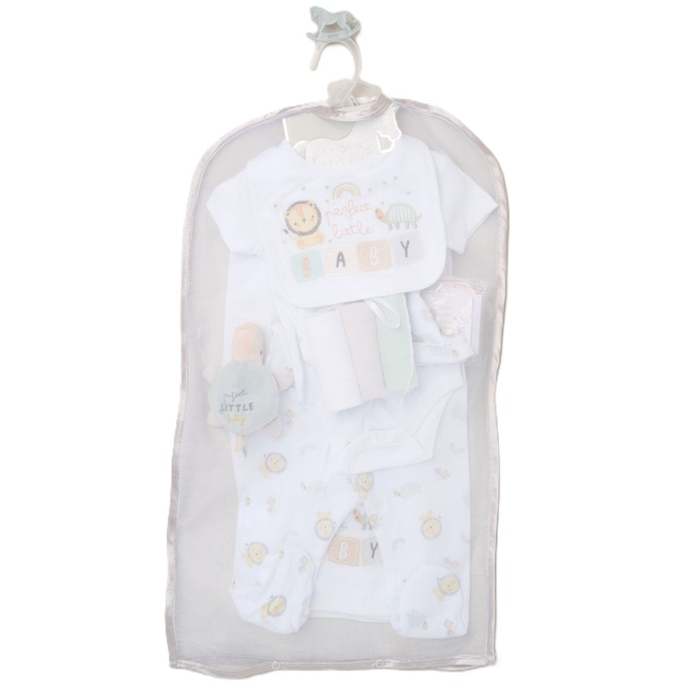 Perfect Little Baby Gift Set – Newborn Baby Clothes, Blanket, Hat & Bib