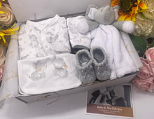 Load image into Gallery viewer, Elephant and Bubbles Gift Set