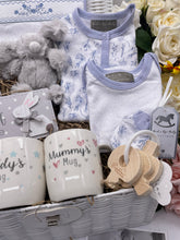 Load image into Gallery viewer, Baby Girl Dream Big Hamper
