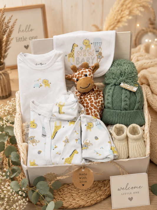 Luxury New Baby Gift Box | Safari Baby Clothes Set, Soft Toy Giraffe, Hat & Booties | Newborn Baby Shower Gift