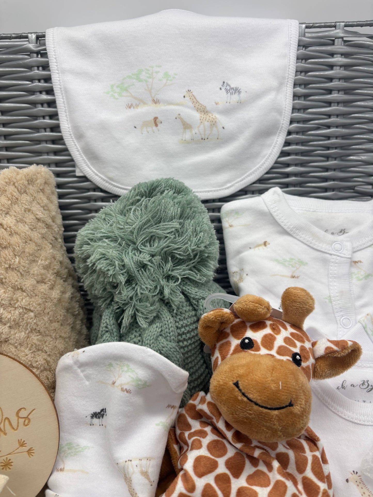Luxury Baby Shower Gift Hamper for Mum, Dad & Baby