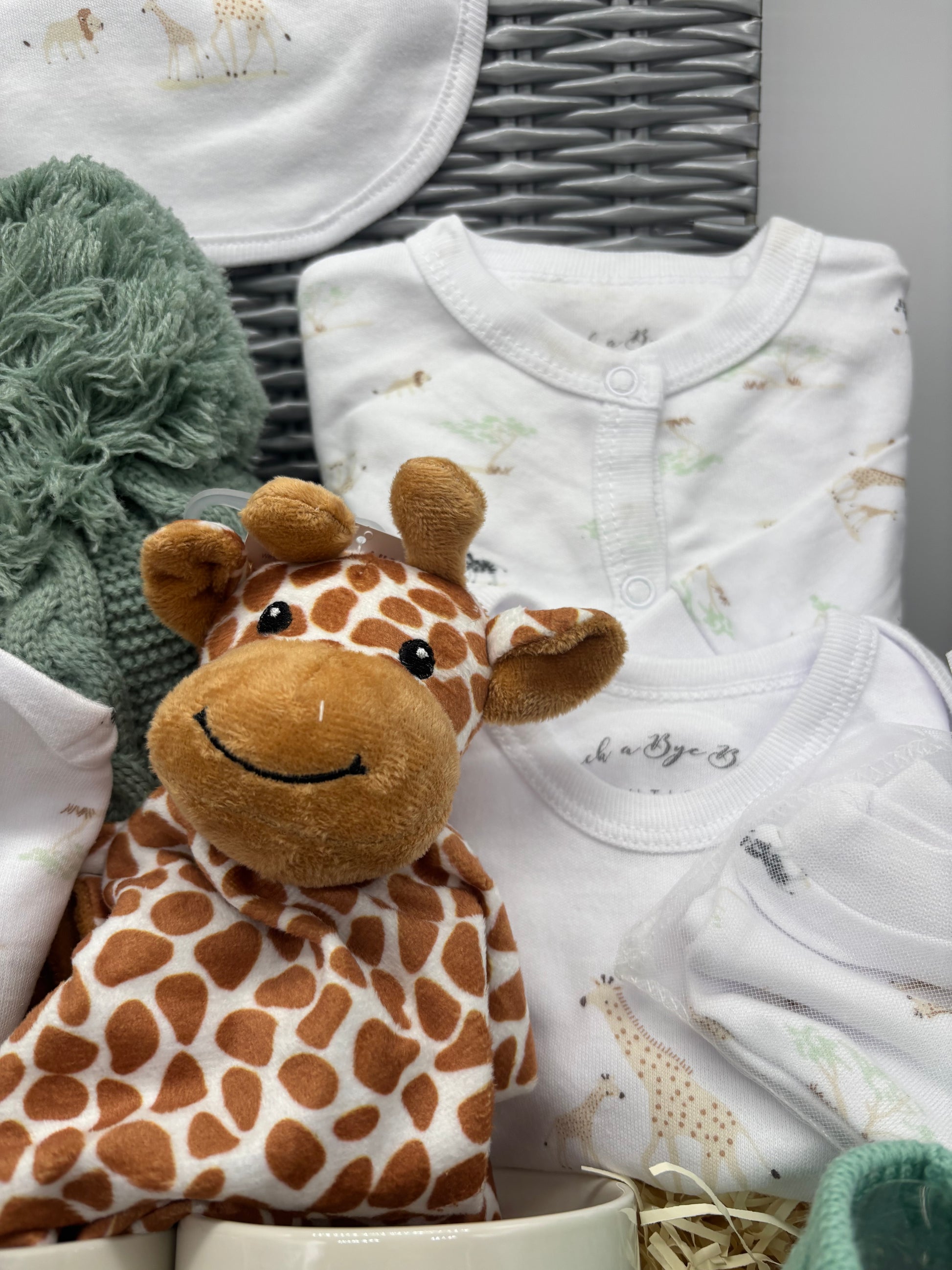Luxury Baby Shower Gift Hamper for Mum, Dad & Baby
