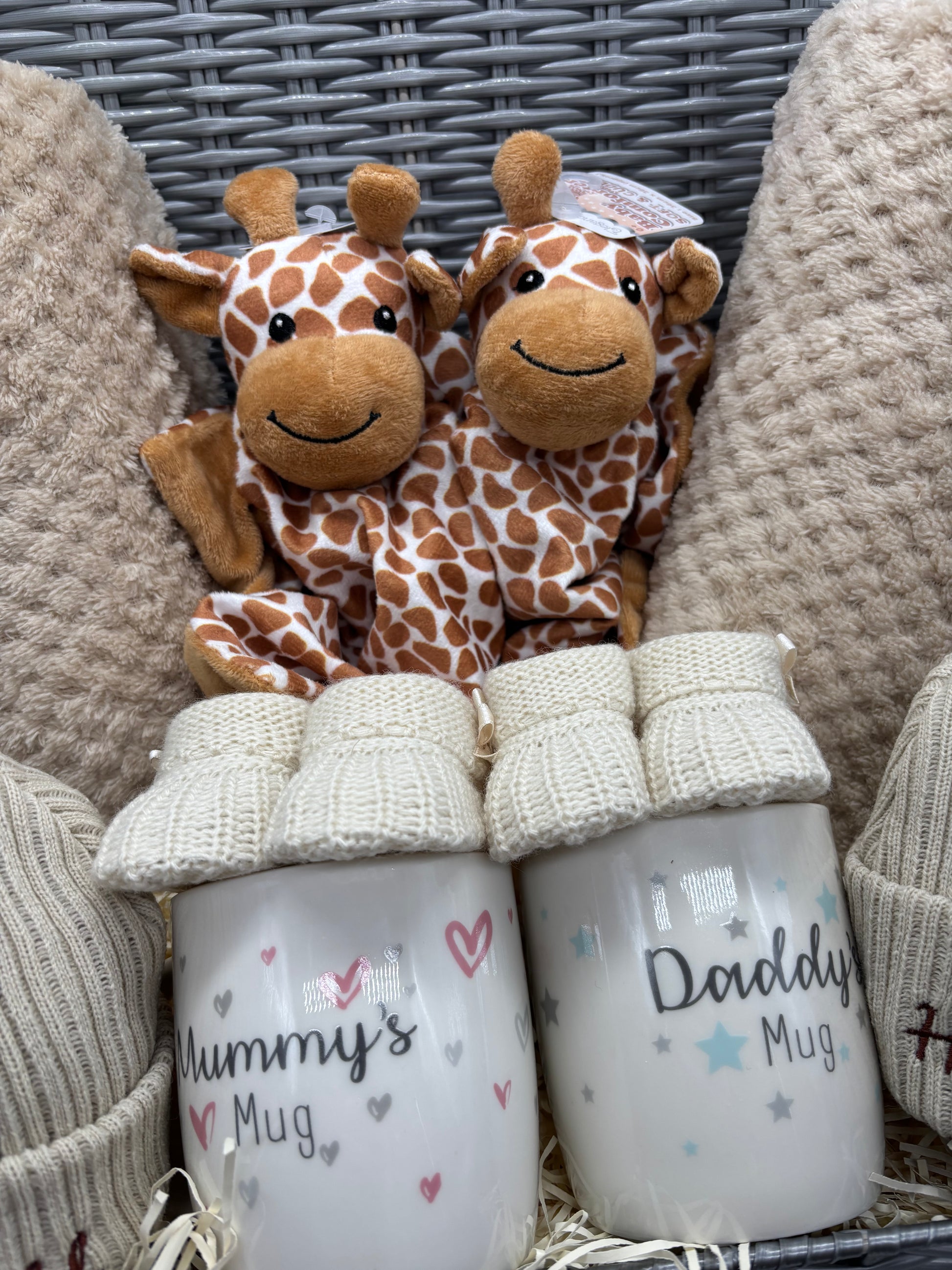 Luxury Twin Baby Gift Hamper – A Special Welcome for Two Little Arrivals - Giraffe