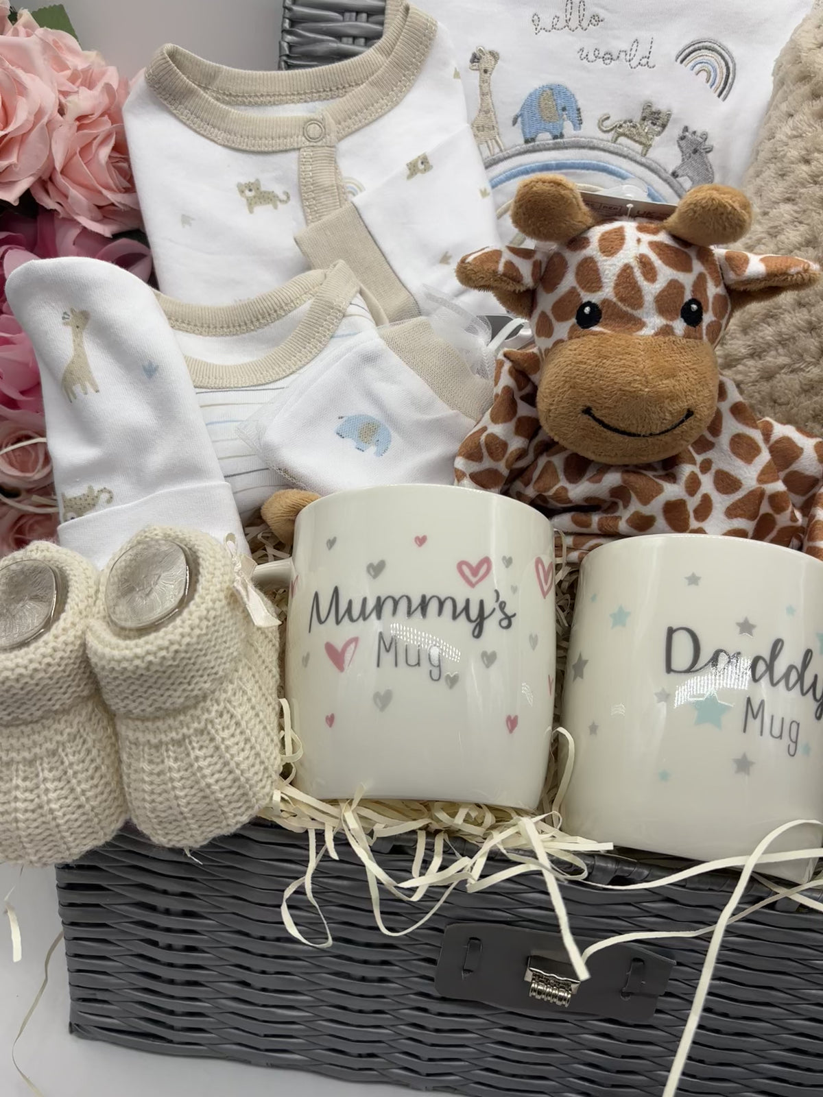 Neutral New Baby Gift Hamper – Luxury Baby Gift Basket for New Parents