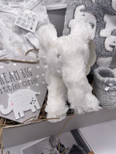 Load image into Gallery viewer, Unisex Baby Elephant Gift Box
