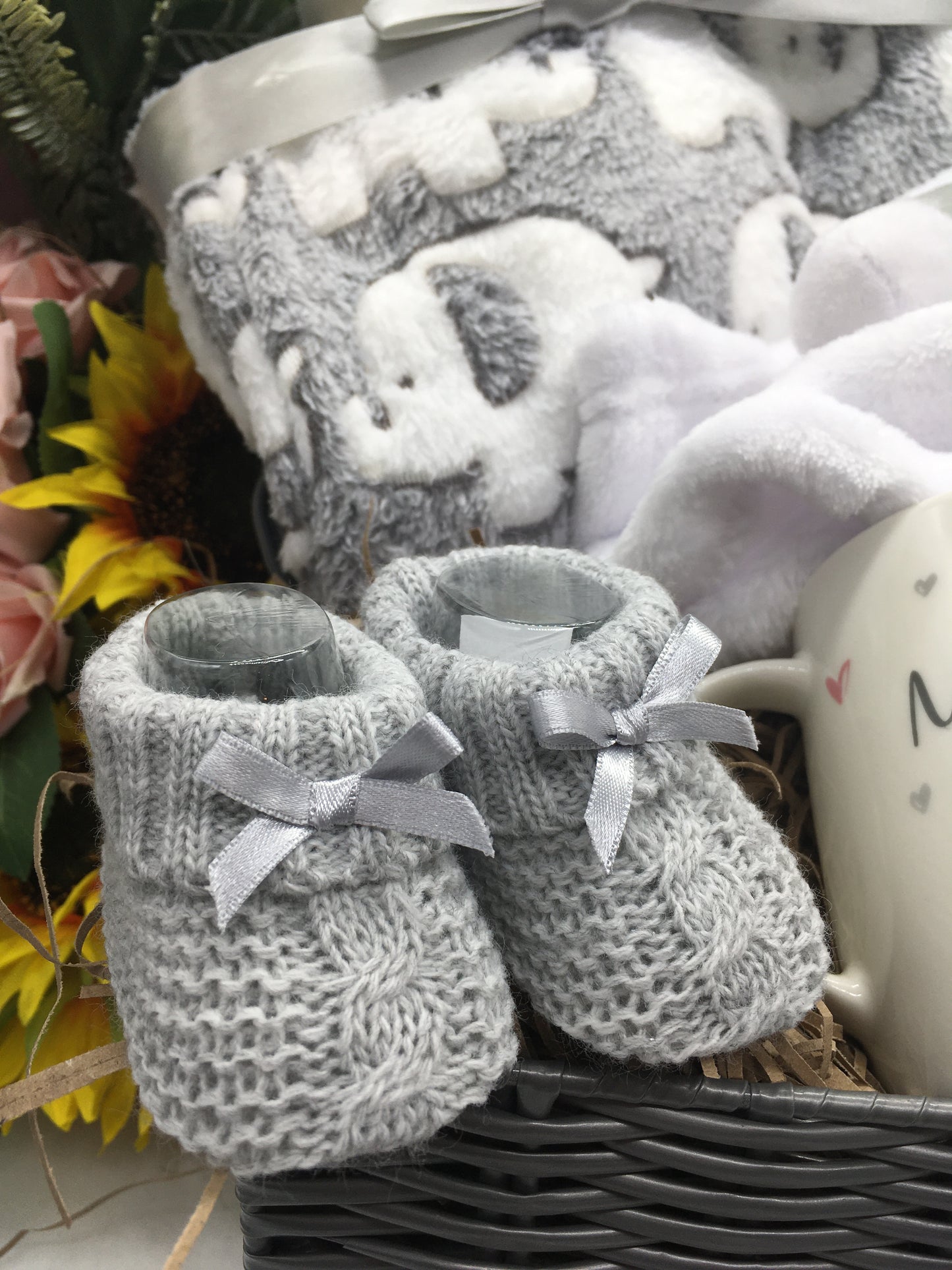 Deluxe Elephant Newborn Baby Hamper with Dressing Gown, Blanket & Parent Mugs